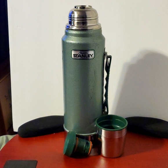 Vintage Stanley Aladdin Avocado Green Thermos 1988